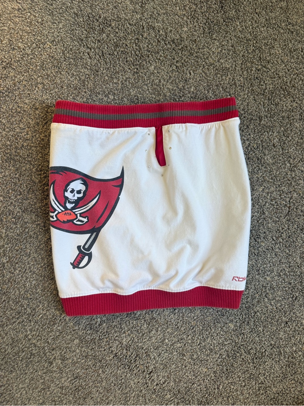 Rebok NFL Tampa Bay Buccaneers Y2K tube top size small